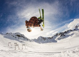 开云官网入口|卡洛斯欣喜球队提前确保前四席位，承诺以最佳阵容迎接后续挑战